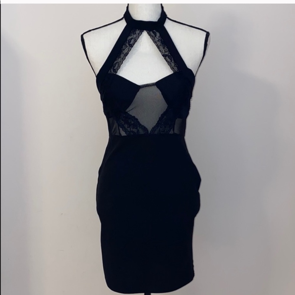 Dress - Picture 3 of 3